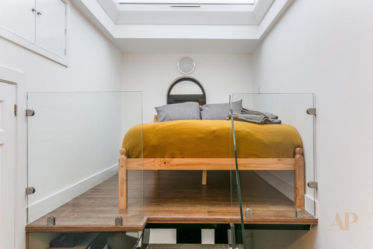 Split Level Studio Apartment In Camden Лондон Екстериор снимка